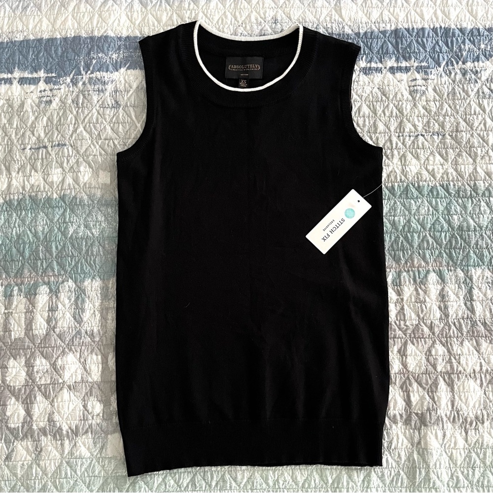 NWT ACW Black Sleeveless Sweater Vest